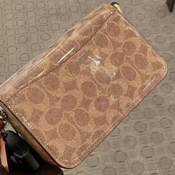 COACH Patent Signature Leather Studio  Shoulder Bag 19 NWT - Picture 8 of 13